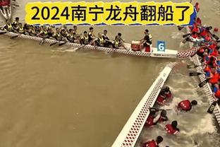 苏亚雷斯：14年皇马本想签我&把本泽马卖给阿森纳 但我选择了巴萨